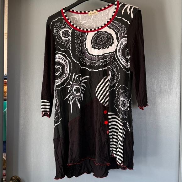 Vtg Cactus Black and White Floral Pullover Top 3/4 Sleeves Red Buttons sz XL USA - Picture 1 of 6